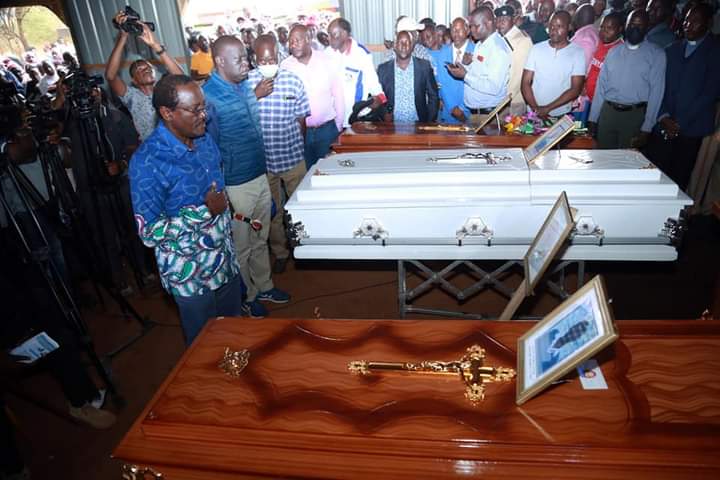 Emotions high as 3 people shot by GSU in Masimba are laid to rest