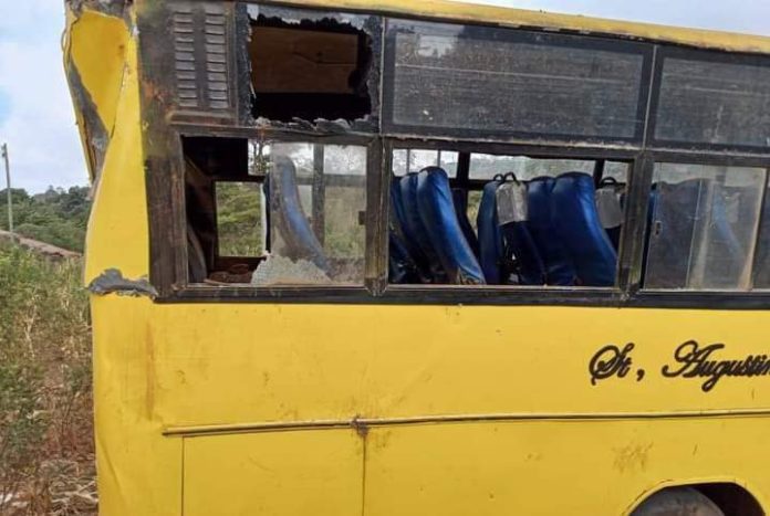 Wreckage of the bus. Photo courtesy of Mauvoo News
