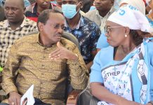 Kalonzo optimistic on Presidency after visiting Komarock shrine