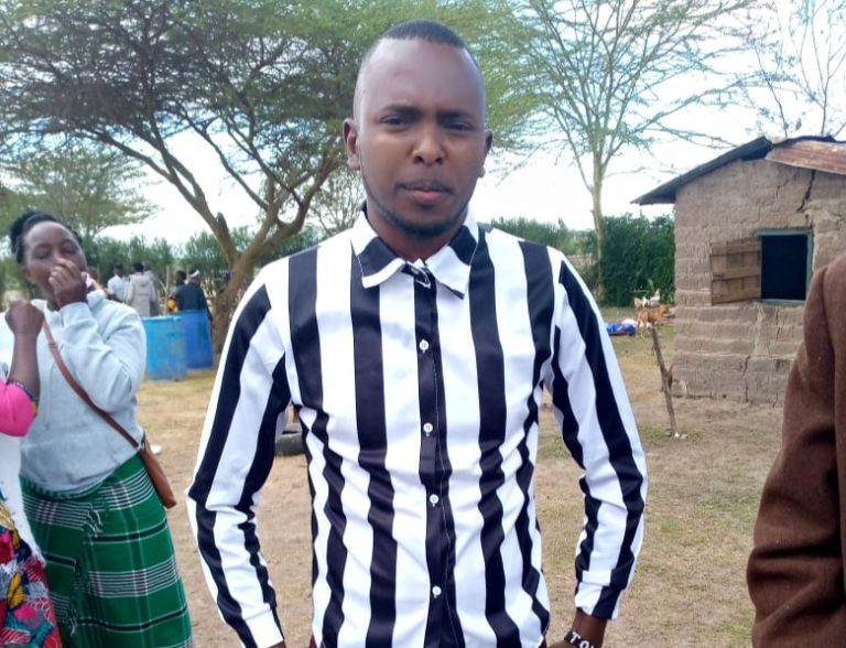 Mukova Kinda: Fan who spends 200 daily calling Kamba Radio Stations