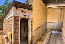 Boniface Mwangi calls out Machakos Law courts over dirty toilets