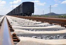 Man hit by train in Athiriver dies