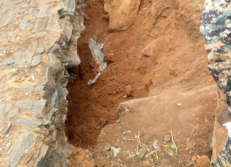 Donyo Sabuk: Lord Macmillan’s grave dug up by thieves