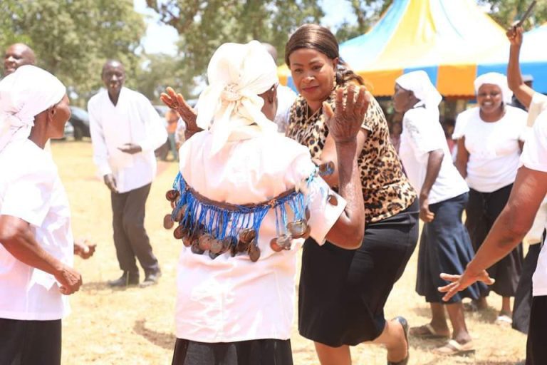 Wavinya warns locals on paying for County Services in cash