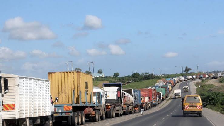 Mlolongo: Motorists Face Surprise Traffic Jam along Mombasa Road
